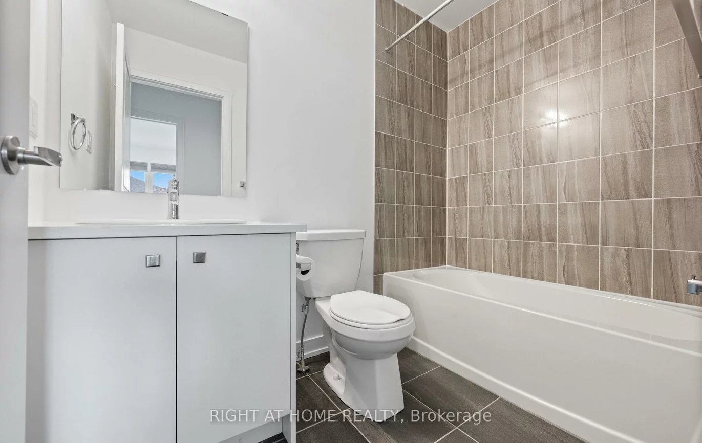 13, Magnolia, Innis-Shore, Barrie