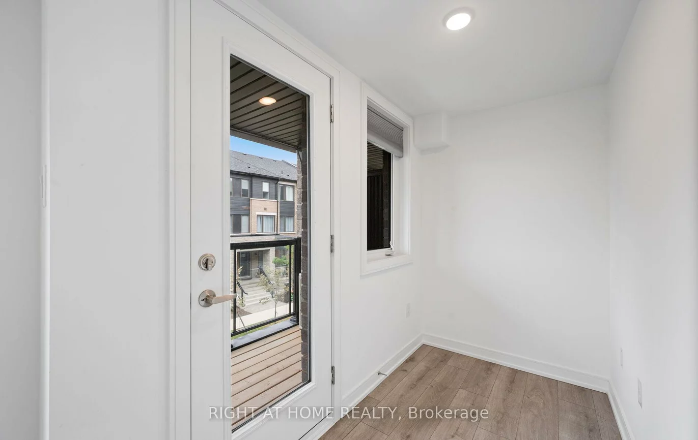 13, Magnolia, Innis-Shore, Barrie