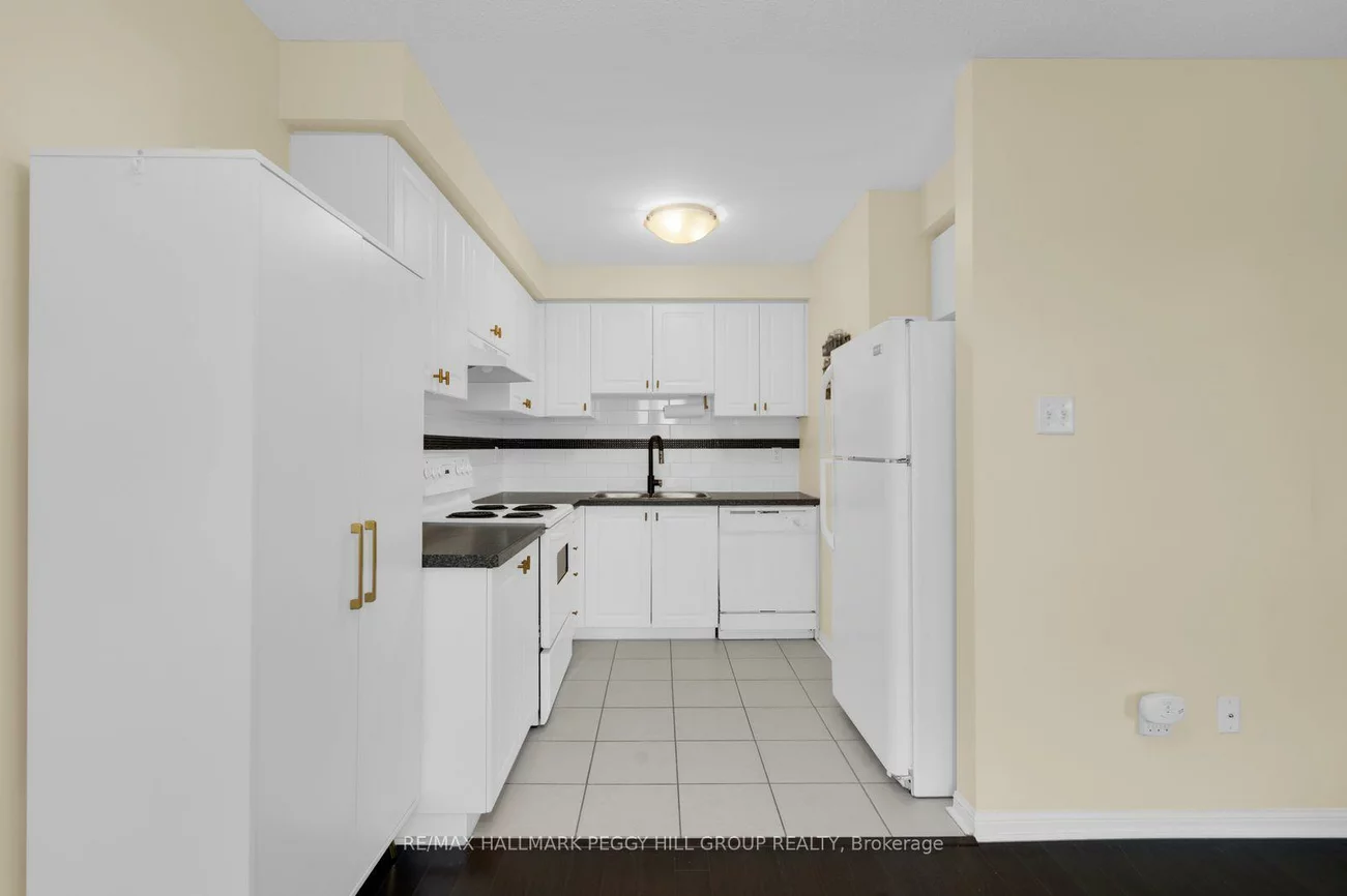 245, Ferndale, Ardagh, Barrie
