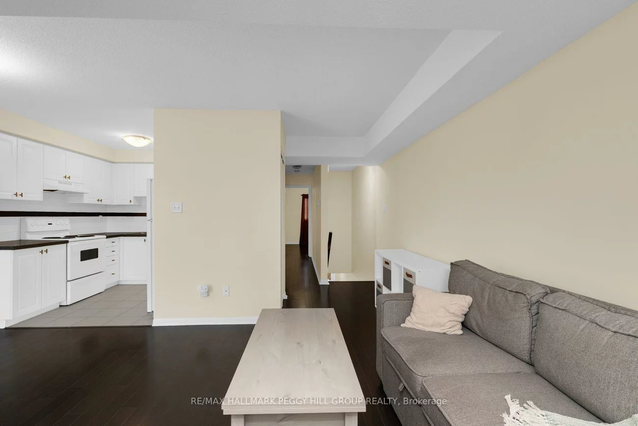 245, Ferndale, Ardagh, Barrie