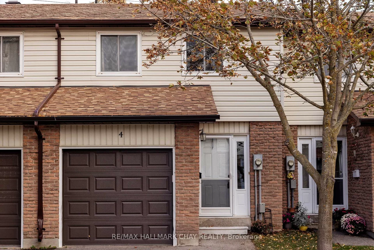 261, Rose, Wellington, Barrie