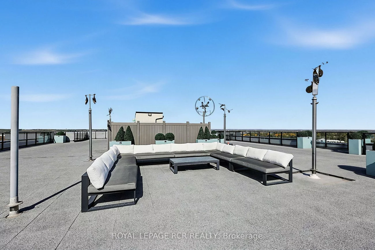 302, Essa, 400 West, Barrie