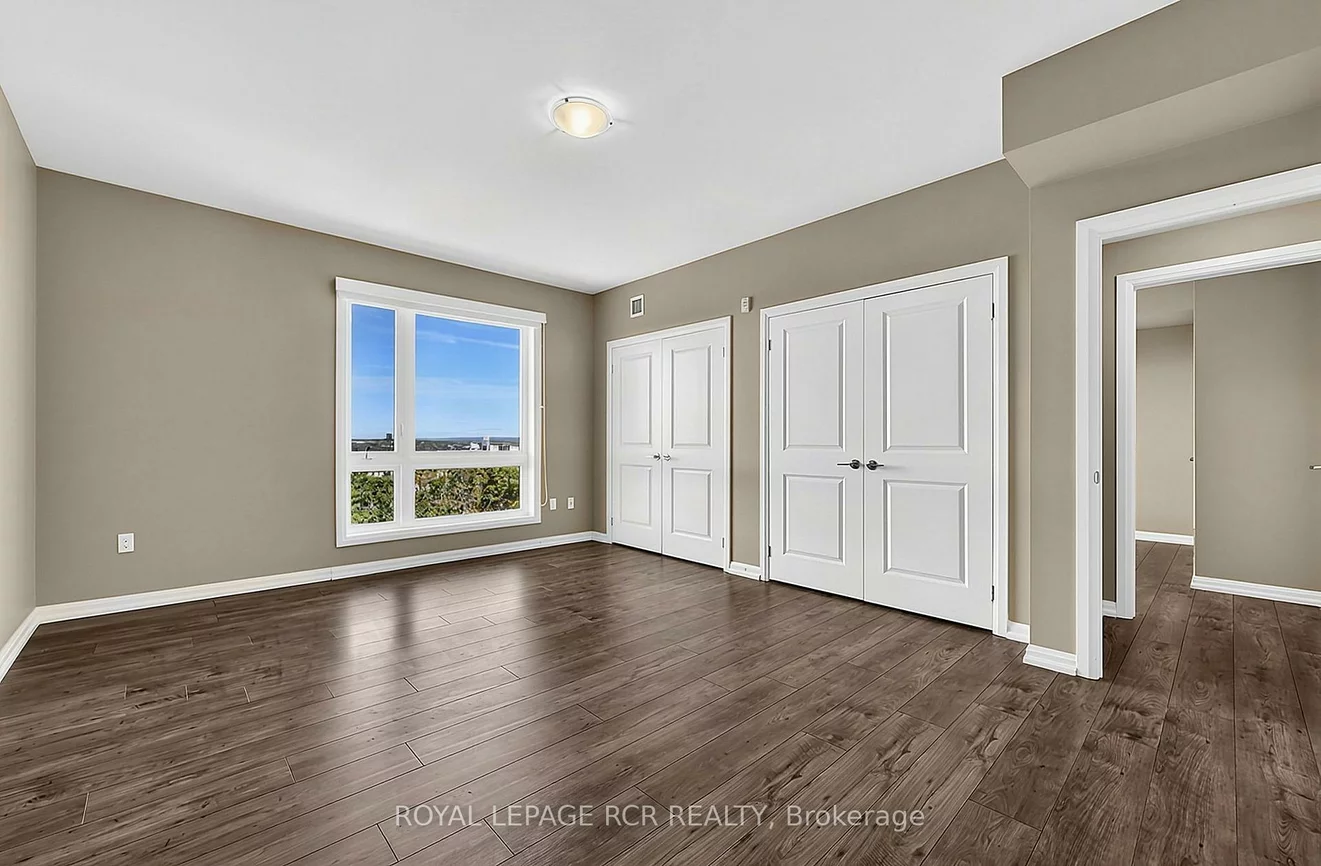 302, Essa, 400 West, Barrie