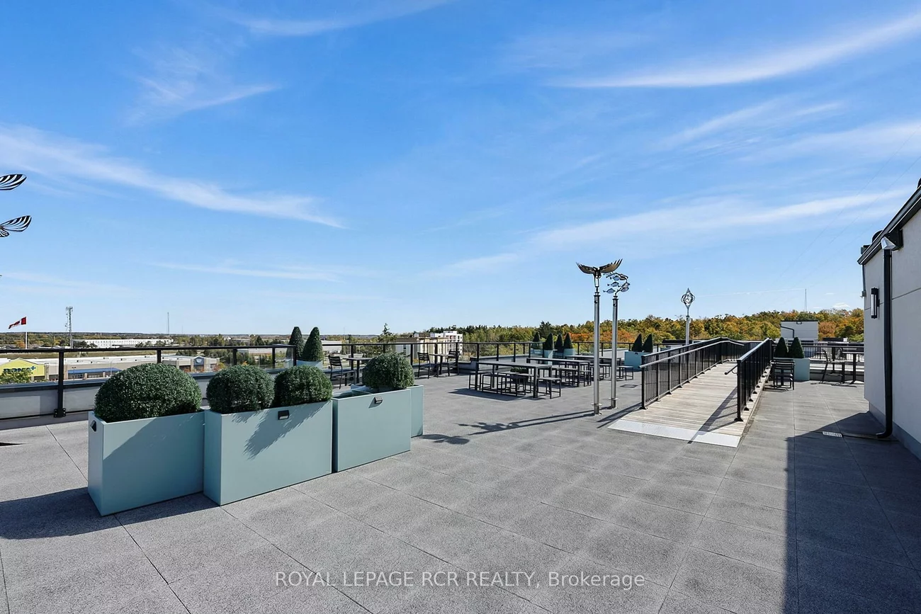 302, Essa, 400 West, Barrie