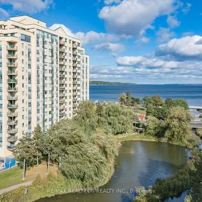 75, Ellen, City Centre, Barrie