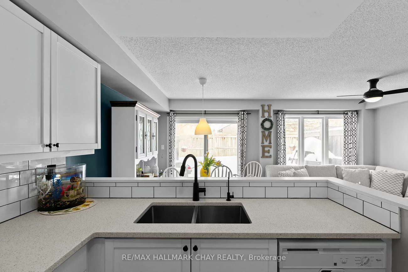 430, MAPLEVIEW, Painswick South, Barrie