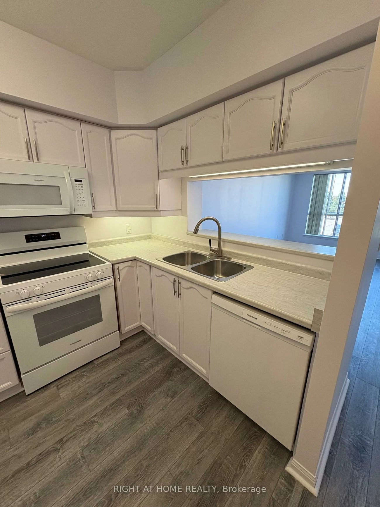 90, Dean, Painswick South, Barrie