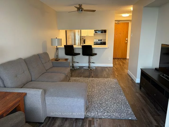 75, Ellen, City Centre, Barrie
