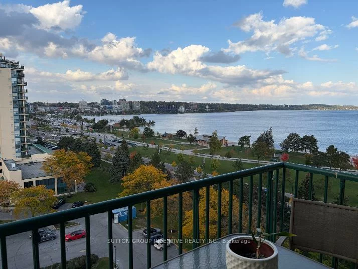 75, Ellen, City Centre, Barrie