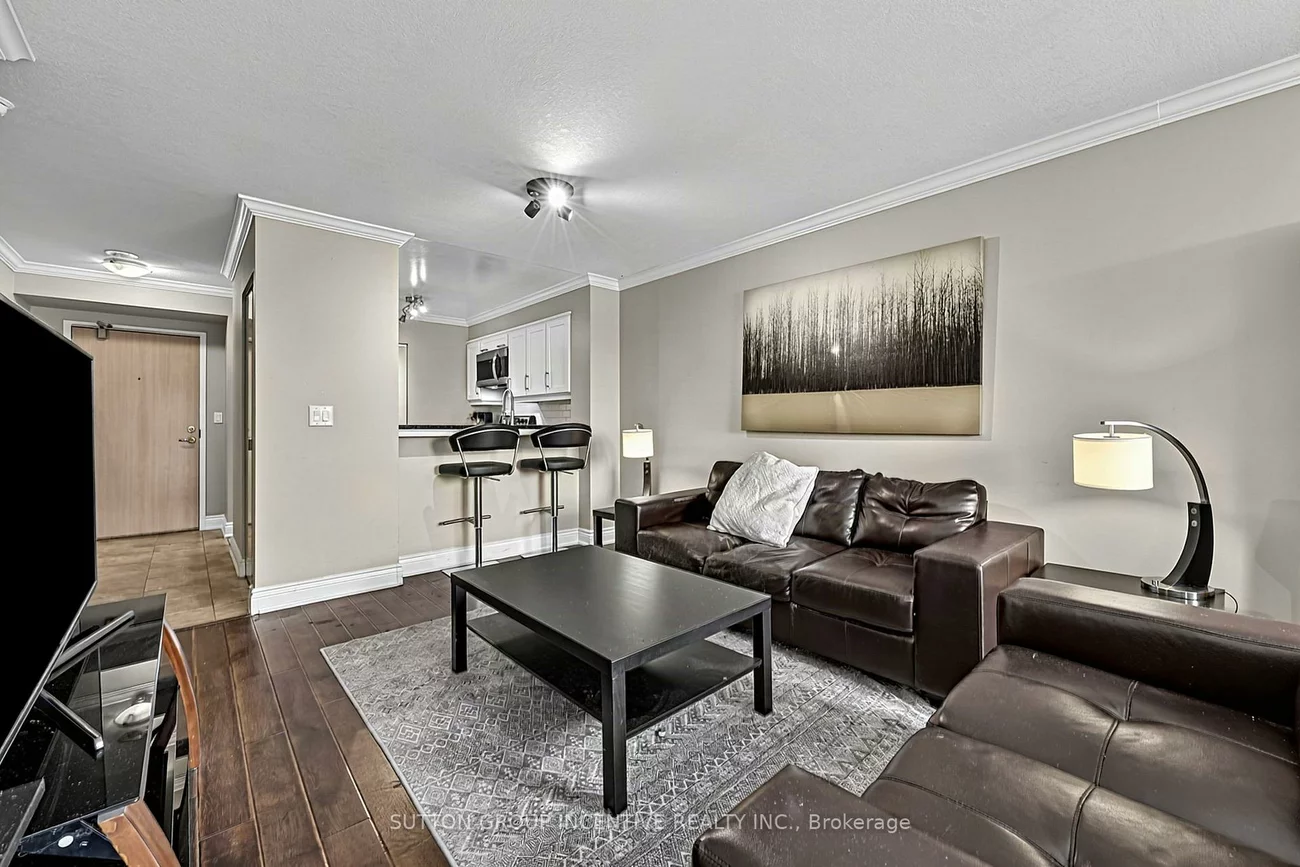 140, Dunlop, City Centre, Barrie
