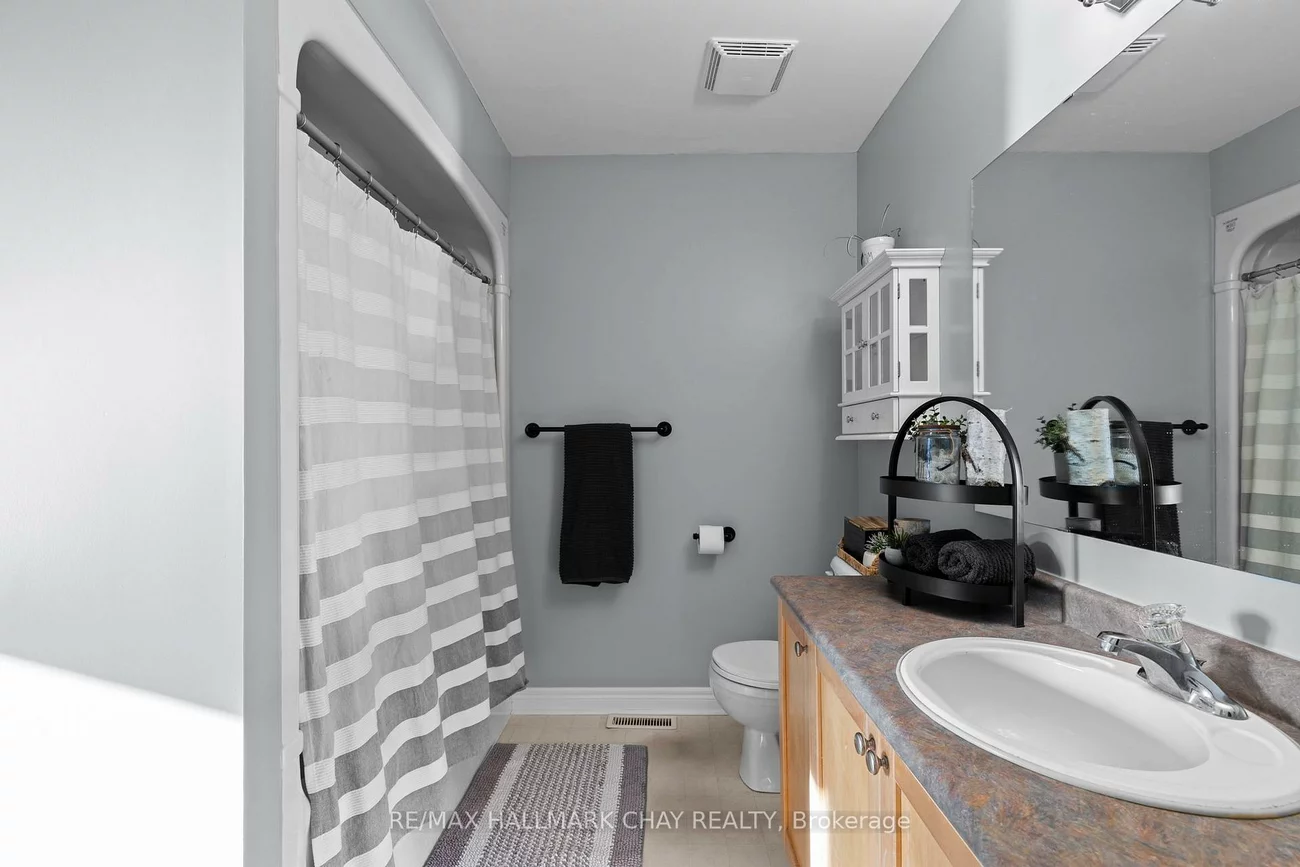 430, MAPLEVIEW, Painswick South, Barrie