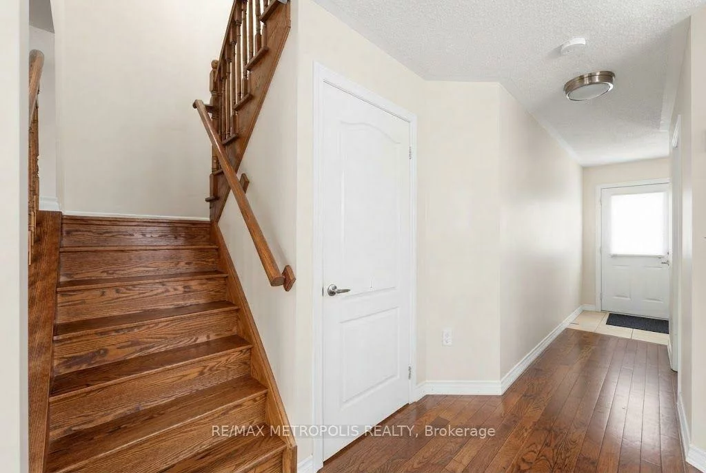 25, Southwoods, Holly, Barrie