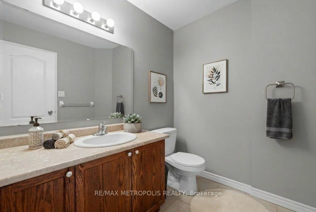 25, Southwoods, Holly, Barrie