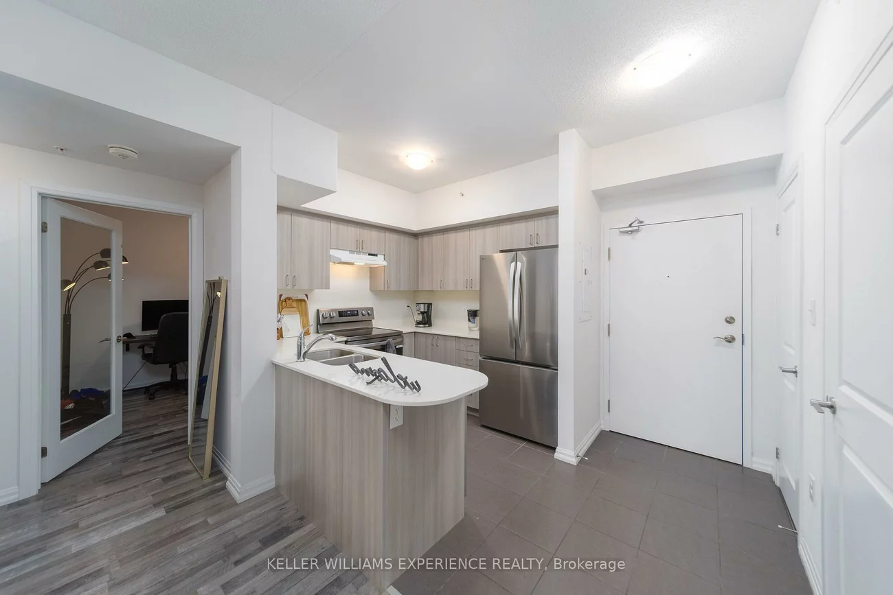 302, Essa, 400 West, Barrie