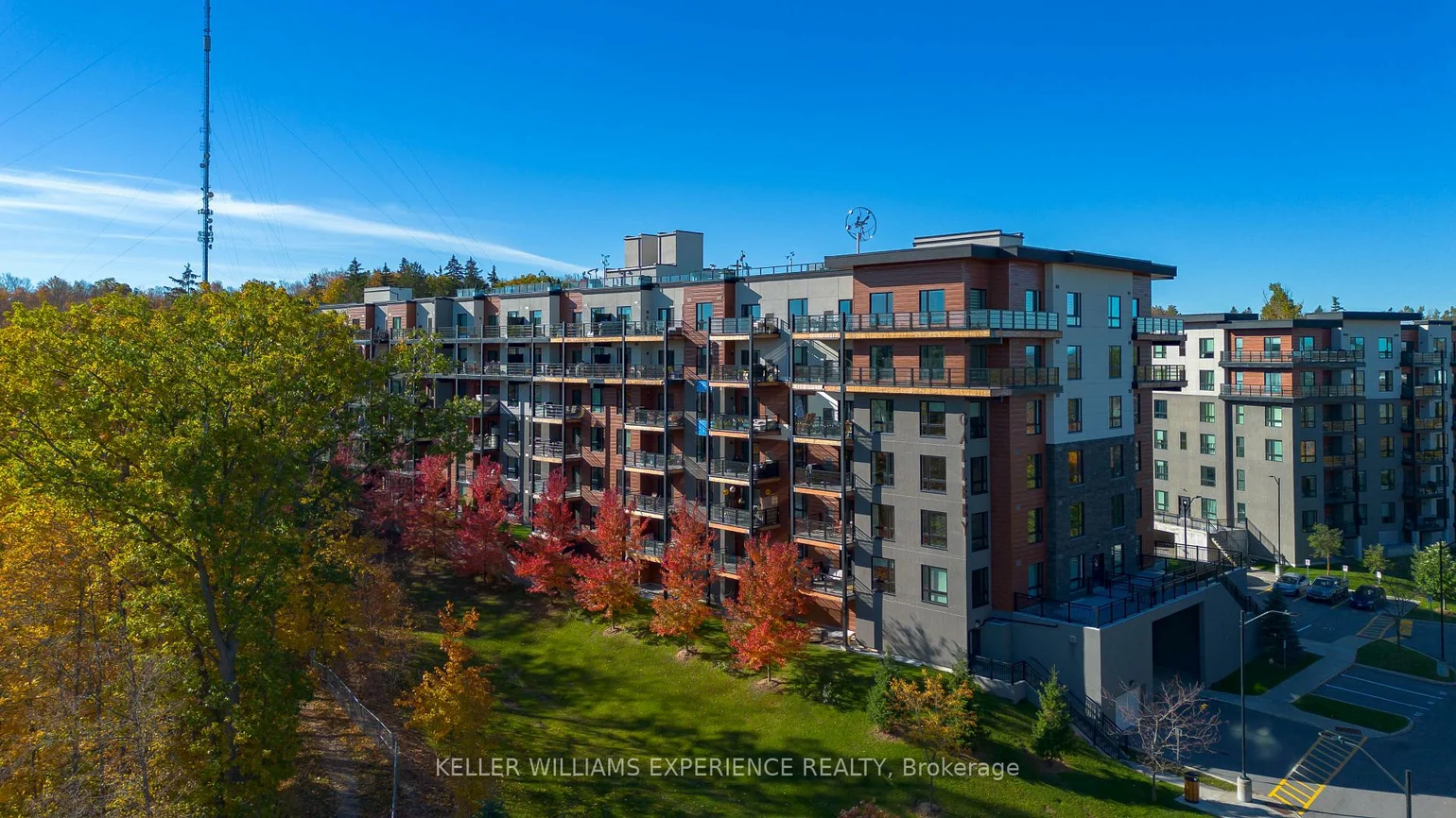 302, Essa, 400 West, Barrie