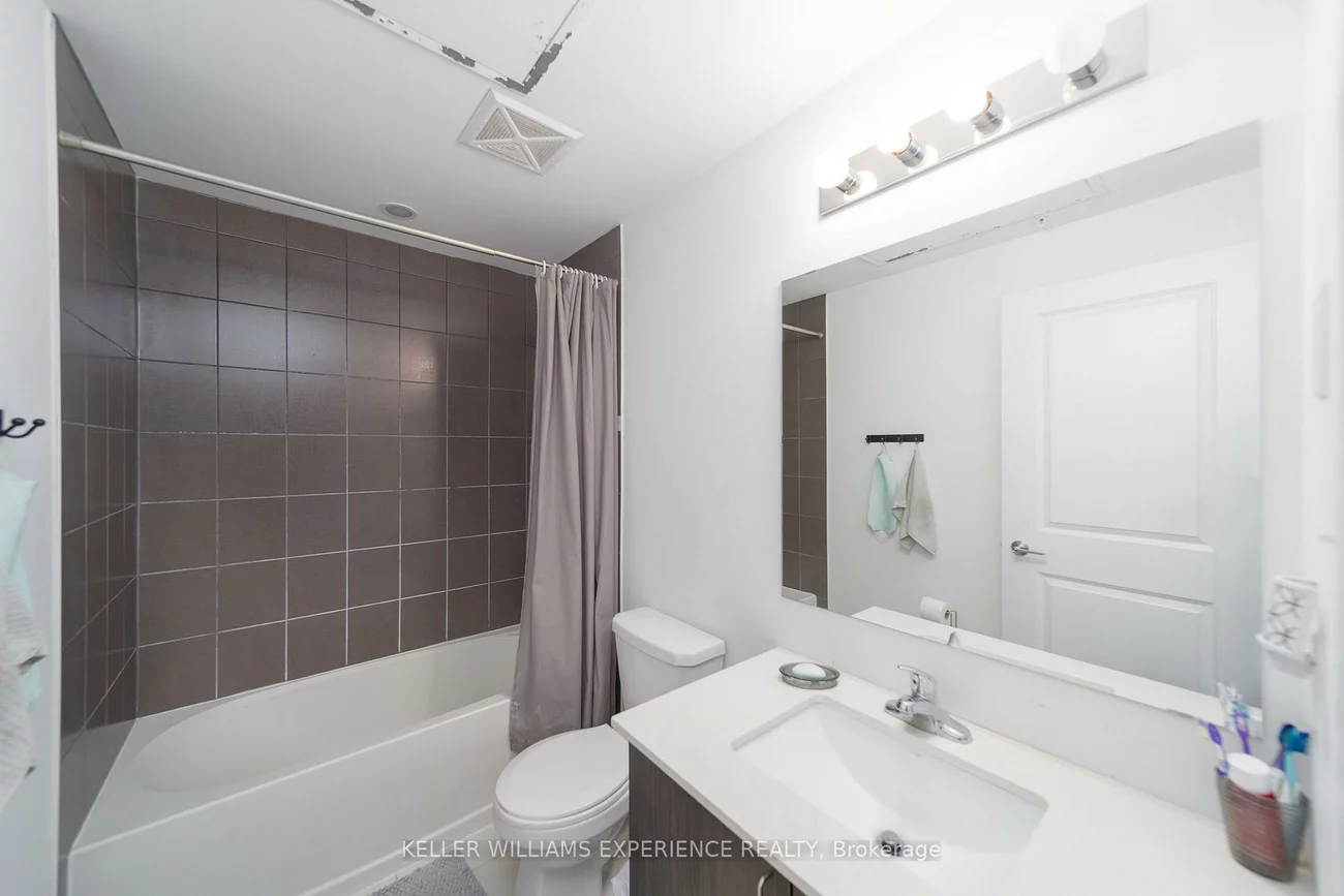302, Essa, 400 West, Barrie