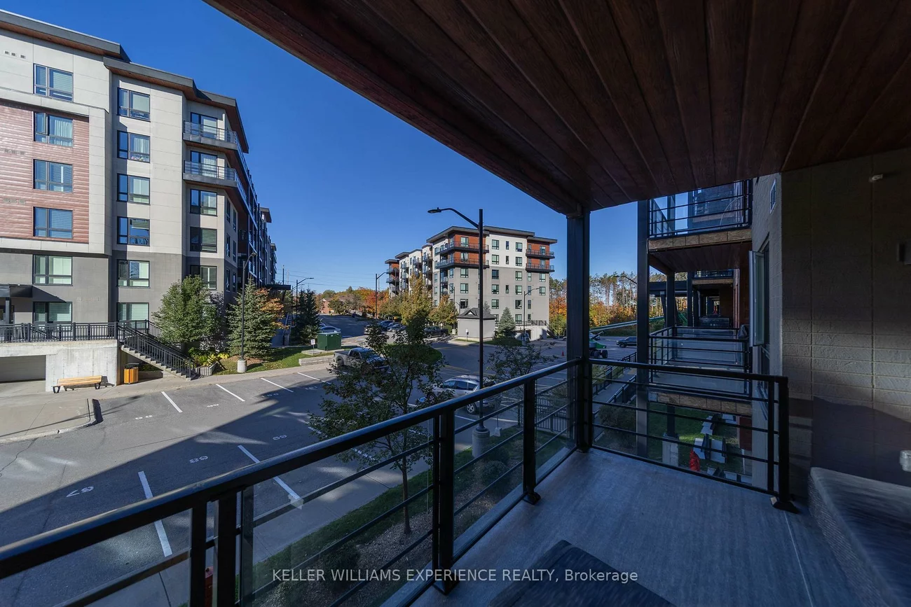302, Essa, 400 West, Barrie