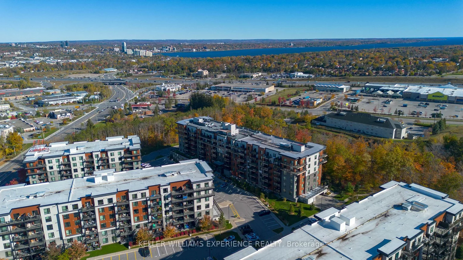 302, Essa, 400 West, Barrie