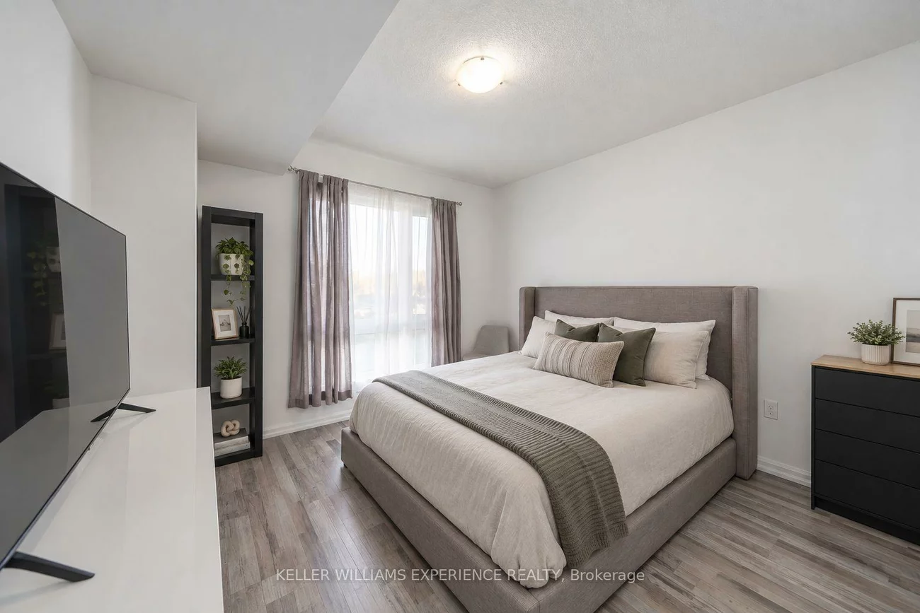 302, Essa, 400 West, Barrie