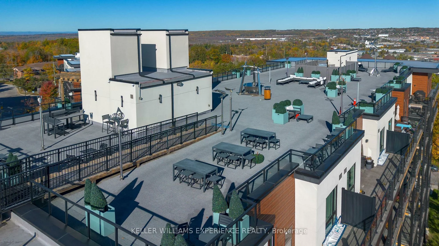 302, Essa, 400 West, Barrie