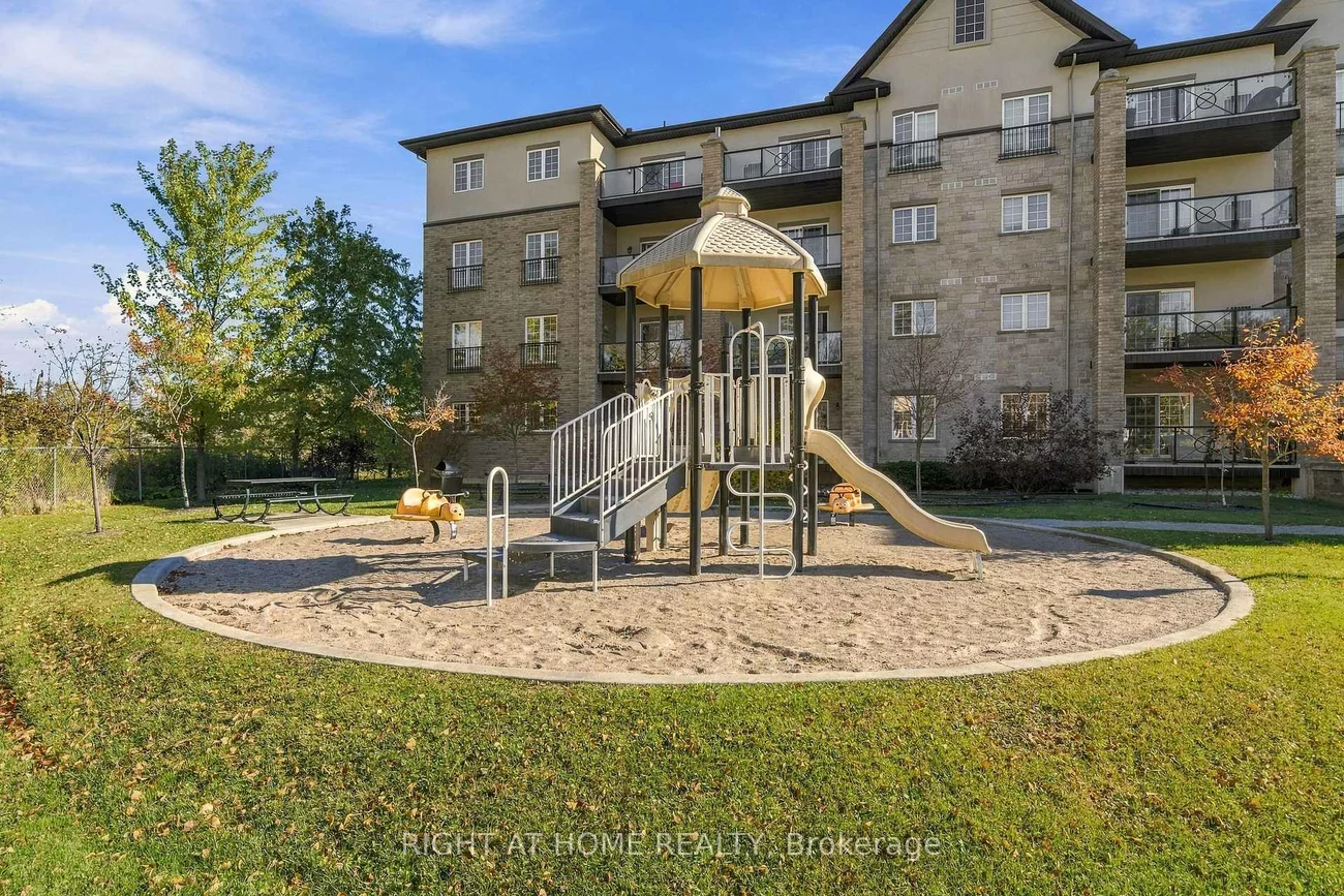 40, Ferndale, Ardagh, Barrie