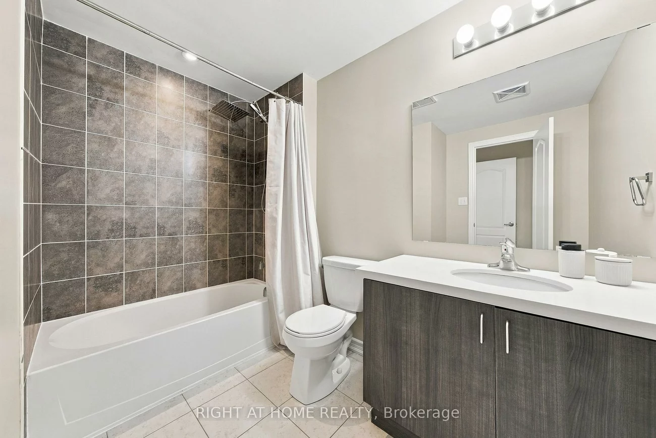 40, Ferndale, Ardagh, Barrie