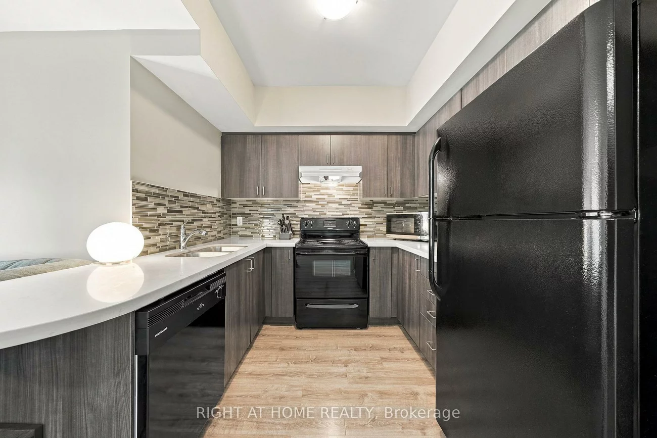 40, Ferndale, Ardagh, Barrie