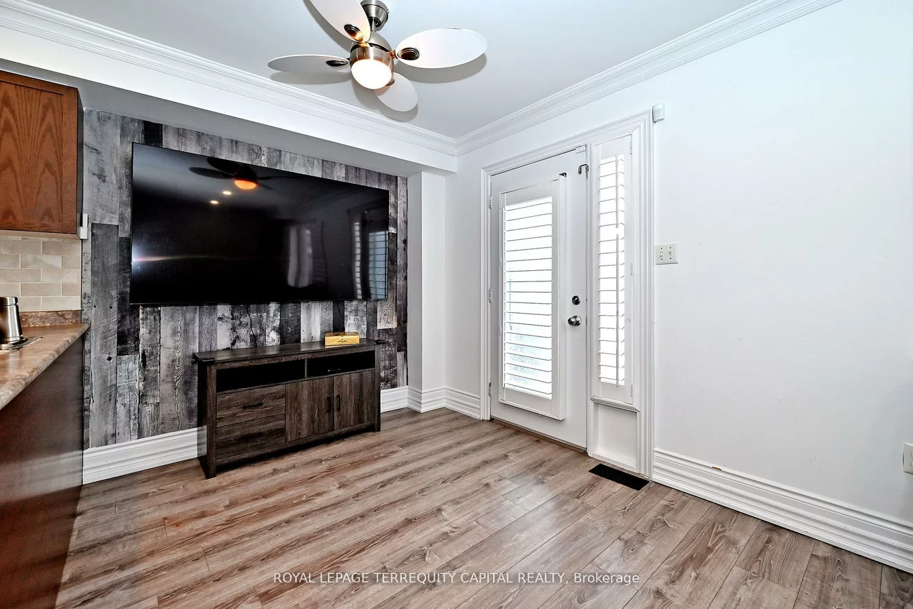 29, Madelaine, Painswick South, Barrie