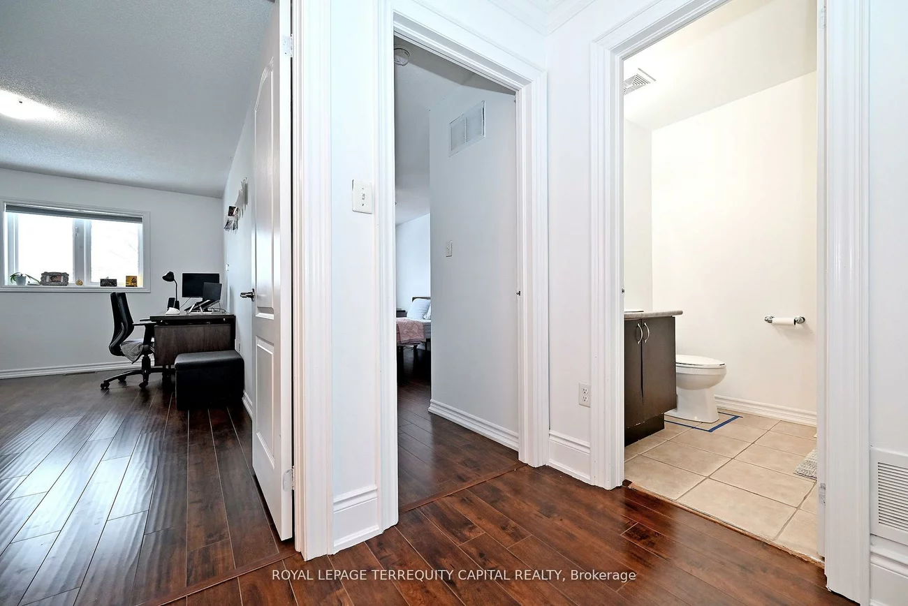 29, Madelaine, Painswick South, Barrie