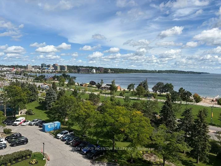 75, Ellen, City Centre, Barrie