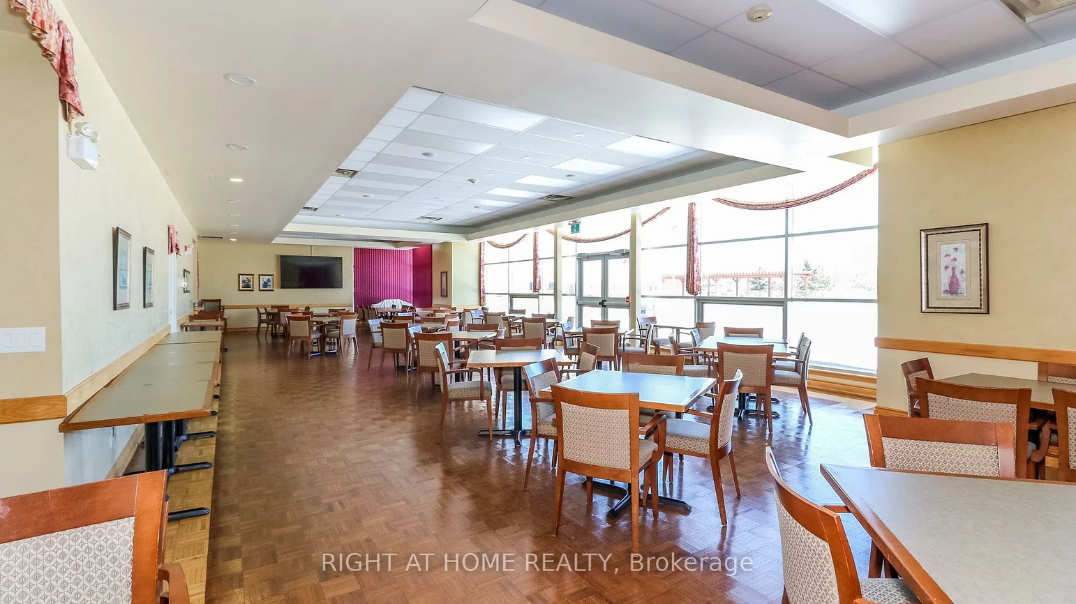 90, Dean, Painswick South, Barrie