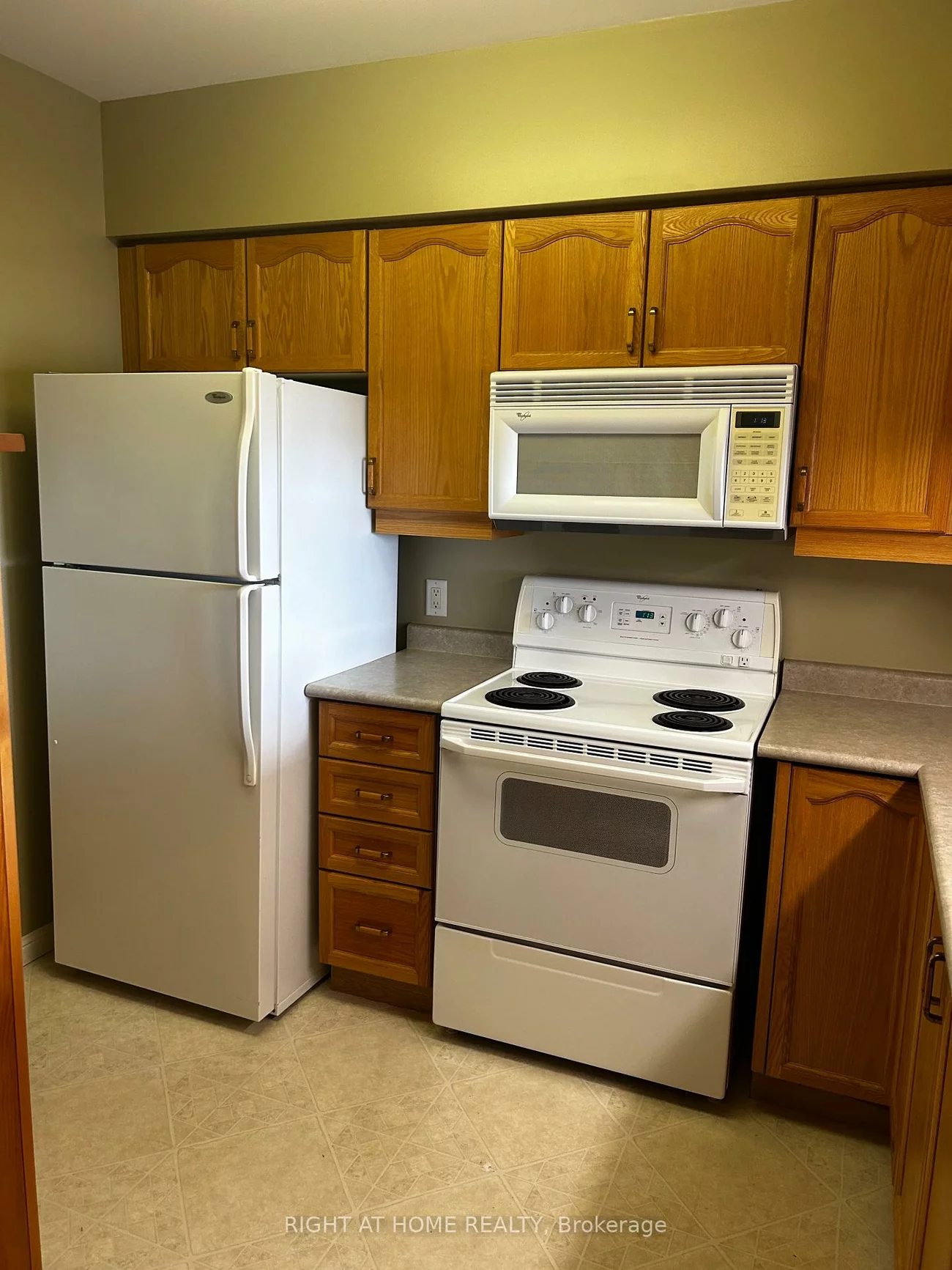 90, Dean, Painswick South, Barrie