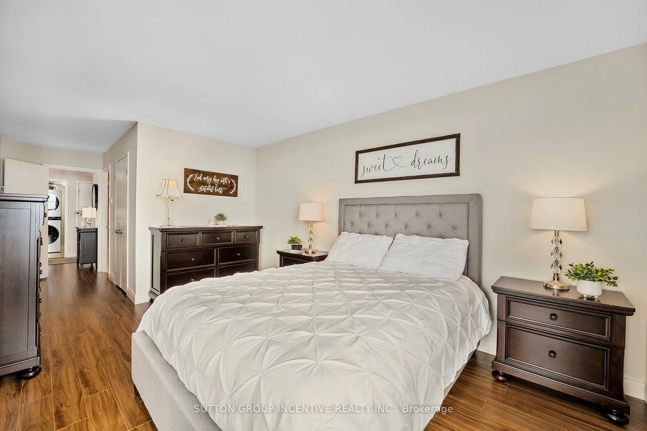 75, Ellen, Lakeshore, Barrie