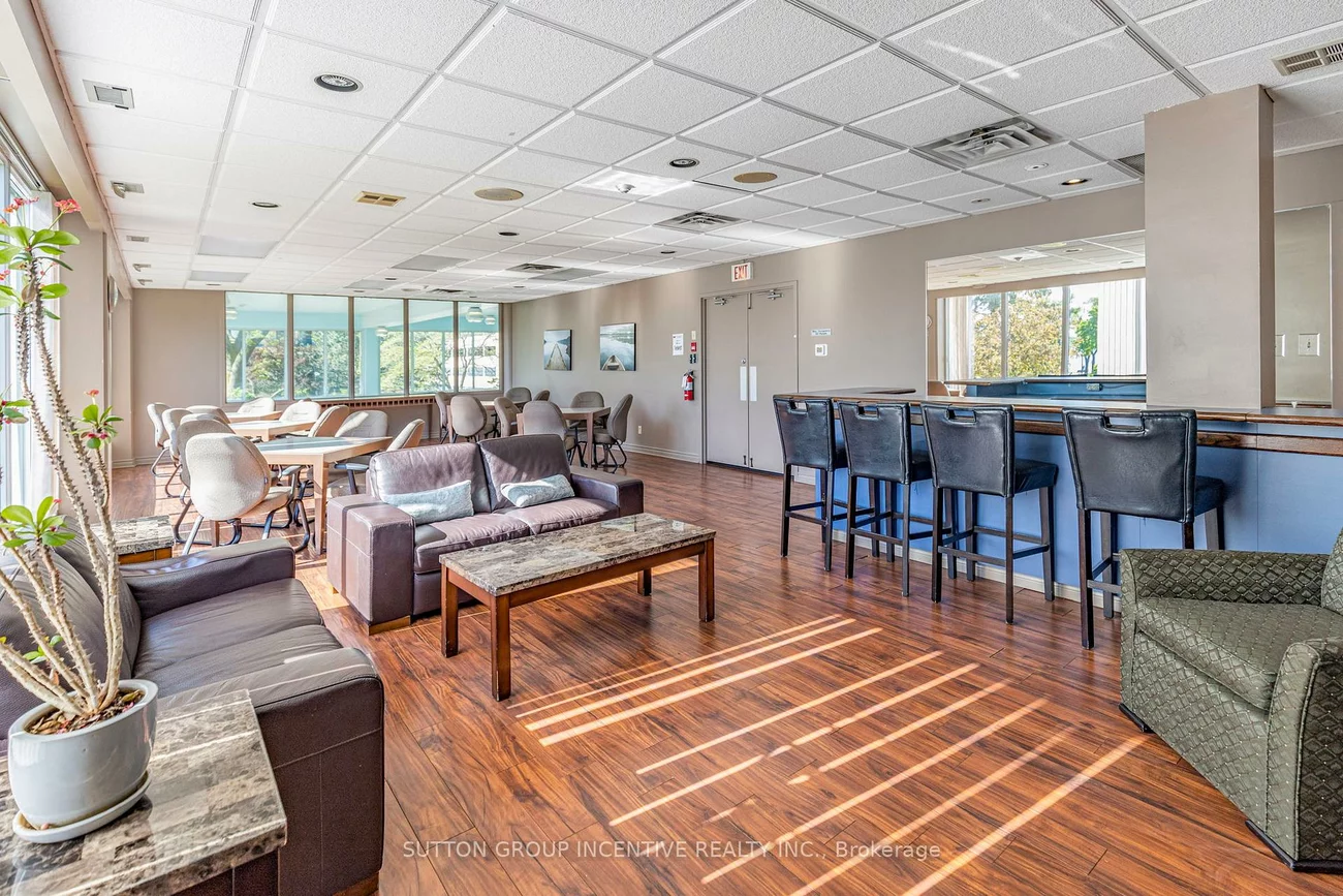 75, Ellen, Lakeshore, Barrie