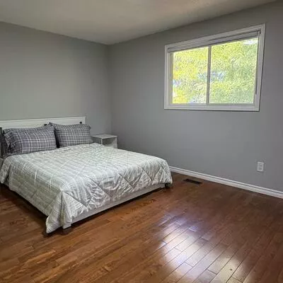 40, Harmony, Bradford, Bradford West Gwillimbury