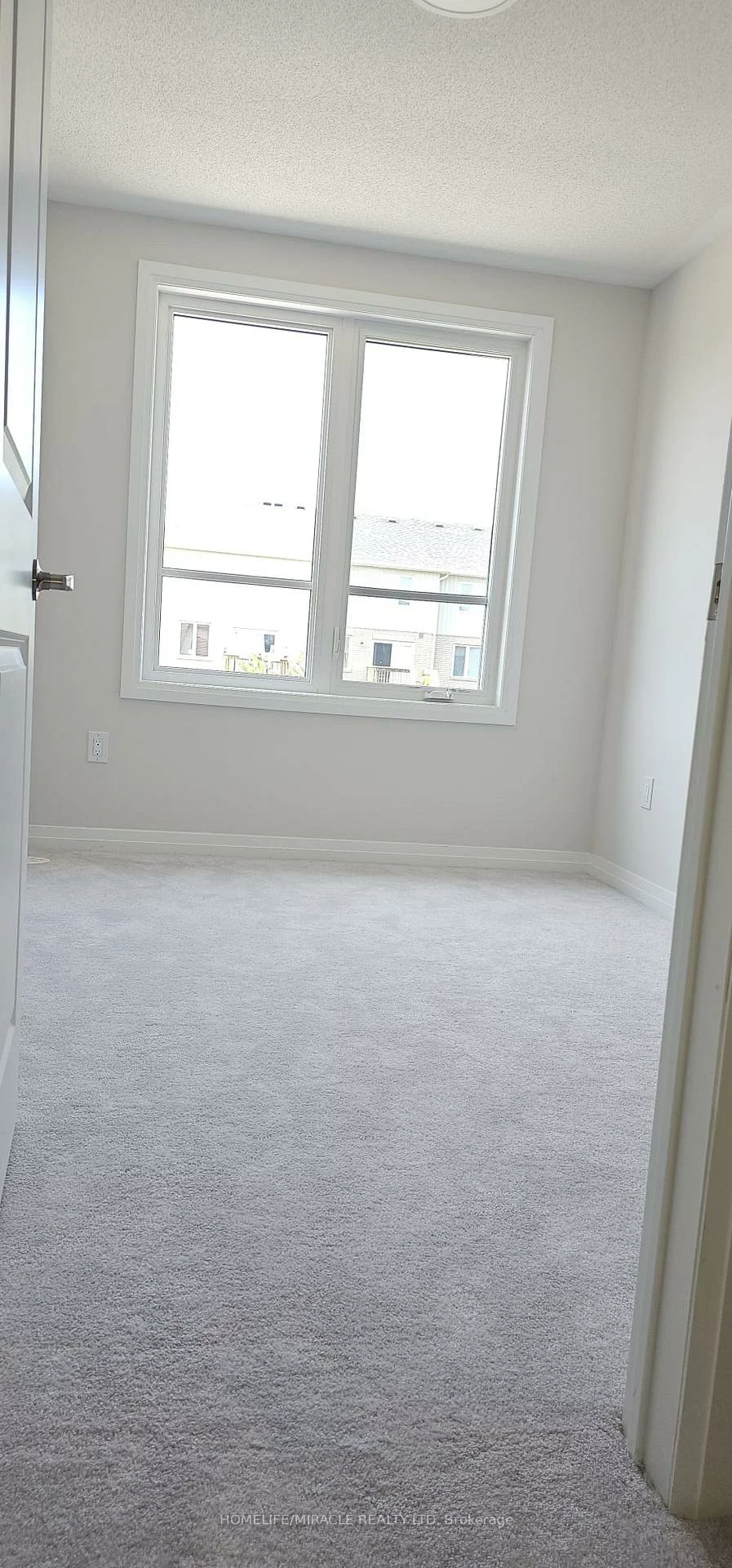 50, Baynes, Bradford, Bradford West Gwillimbury