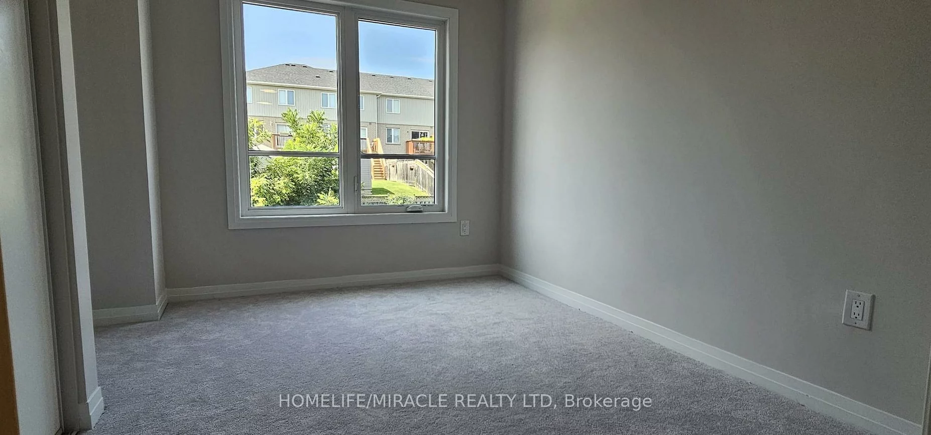 50, Baynes, Bradford, Bradford West Gwillimbury