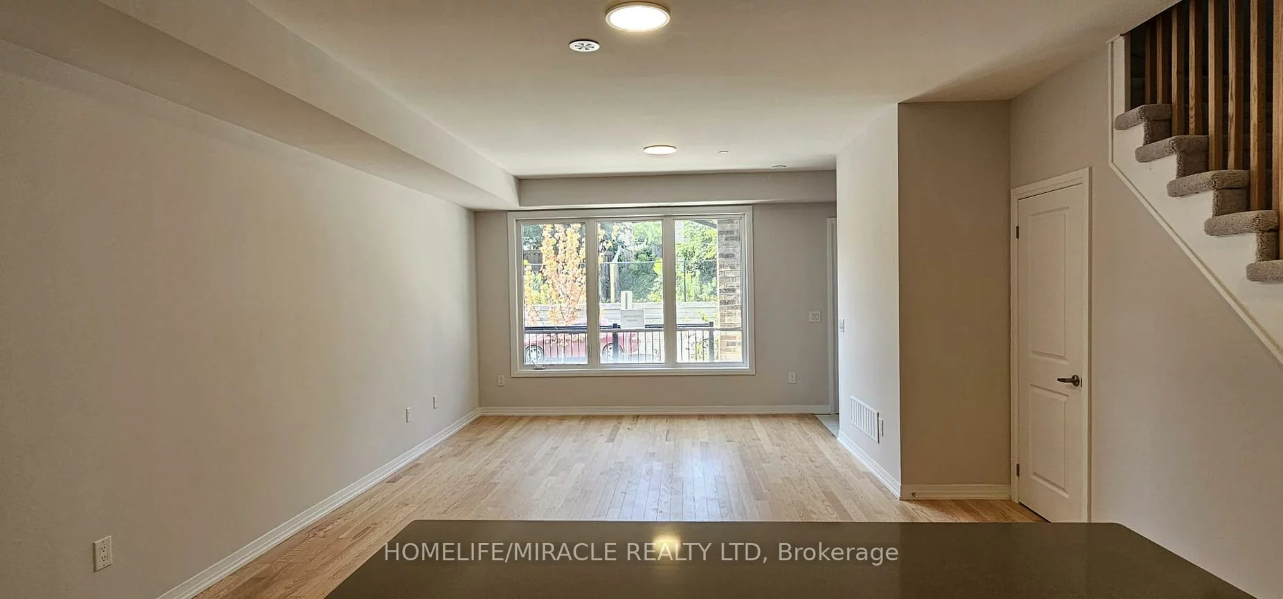 50, Baynes, Bradford, Bradford West Gwillimbury