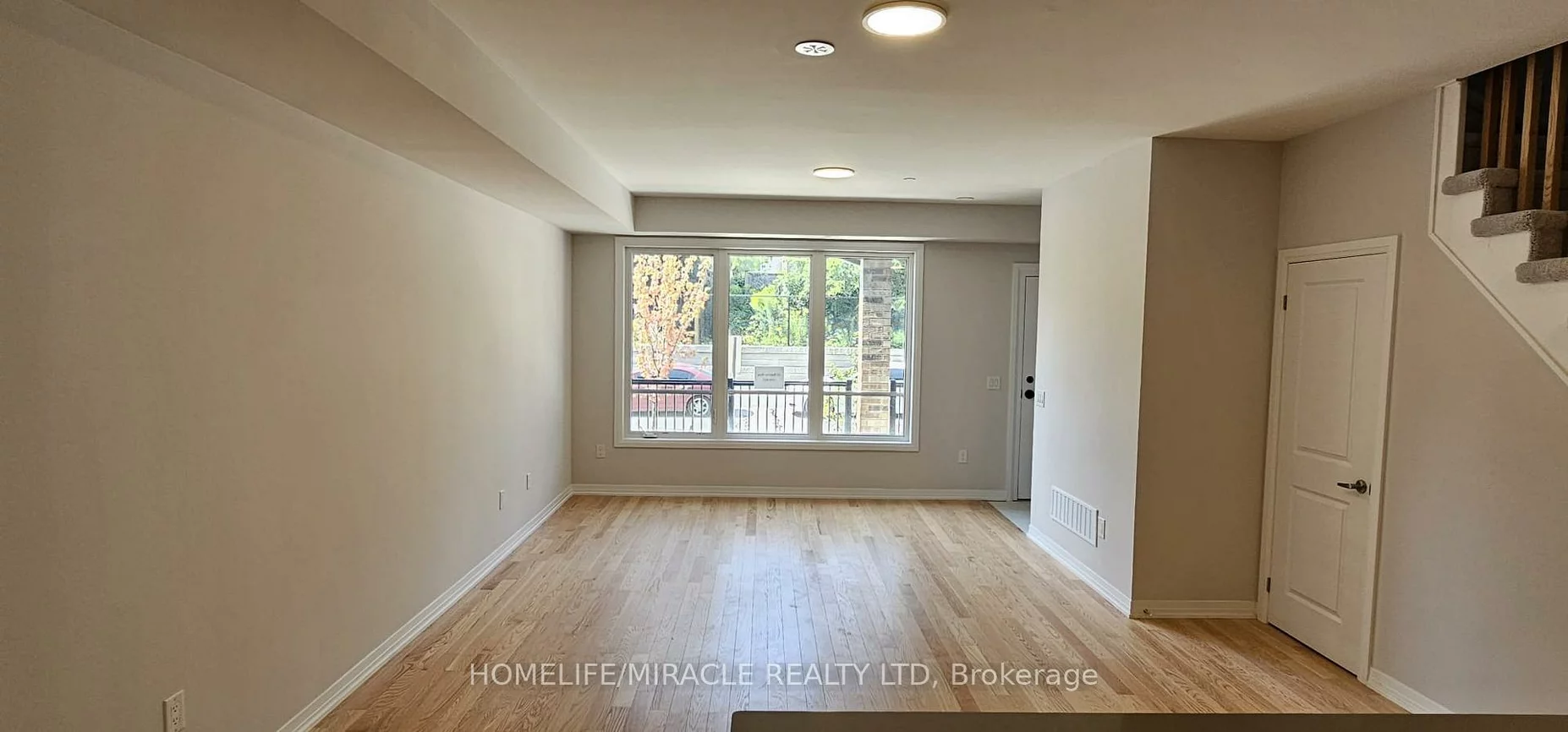 50, Baynes, Bradford, Bradford West Gwillimbury