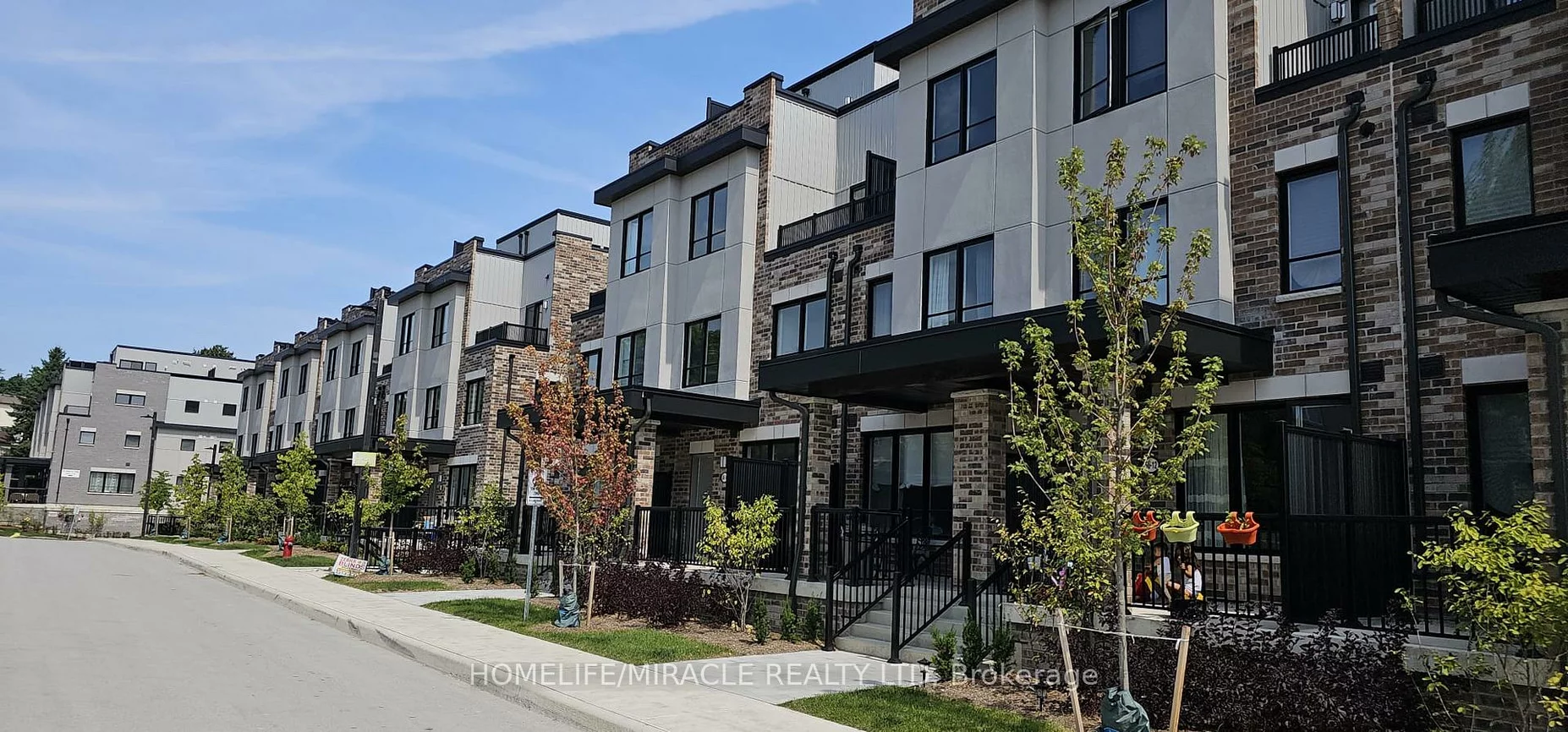 50, Baynes, Bradford, Bradford West Gwillimbury