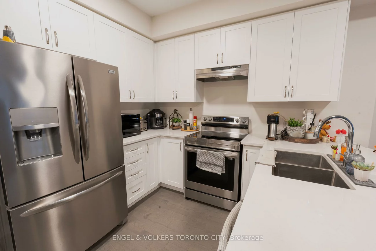 60, Baynes, Bradford, Bradford West Gwillimbury