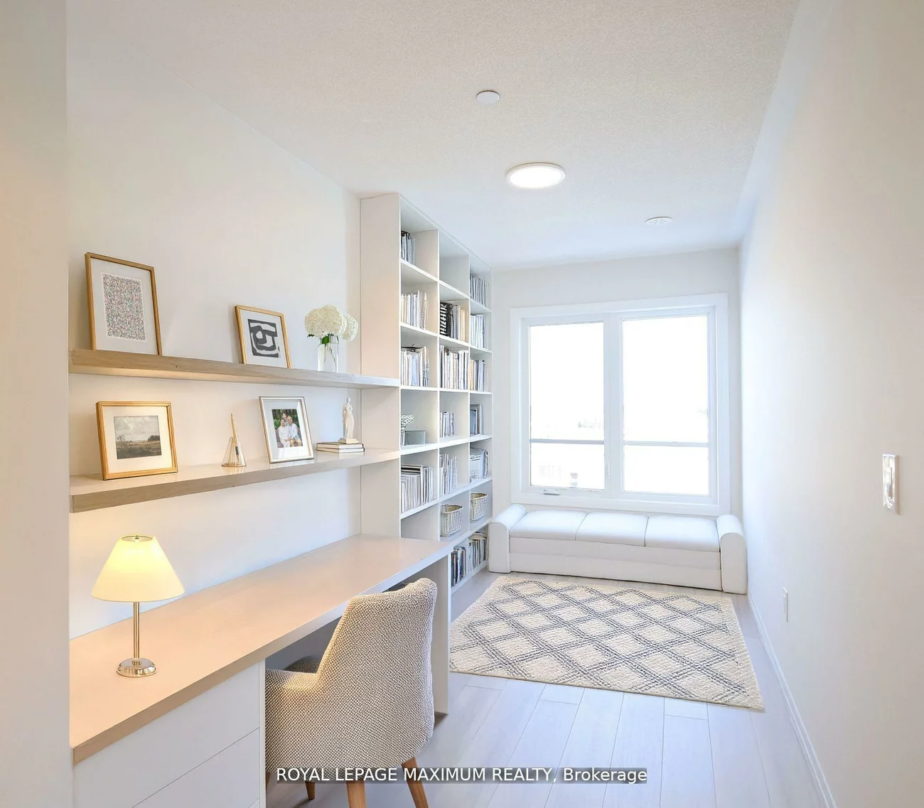 11, Baynes, Bradford, Bradford West Gwillimbury