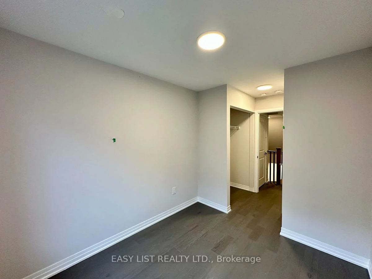 11, Baynes, Bradford, Bradford West Gwillimbury