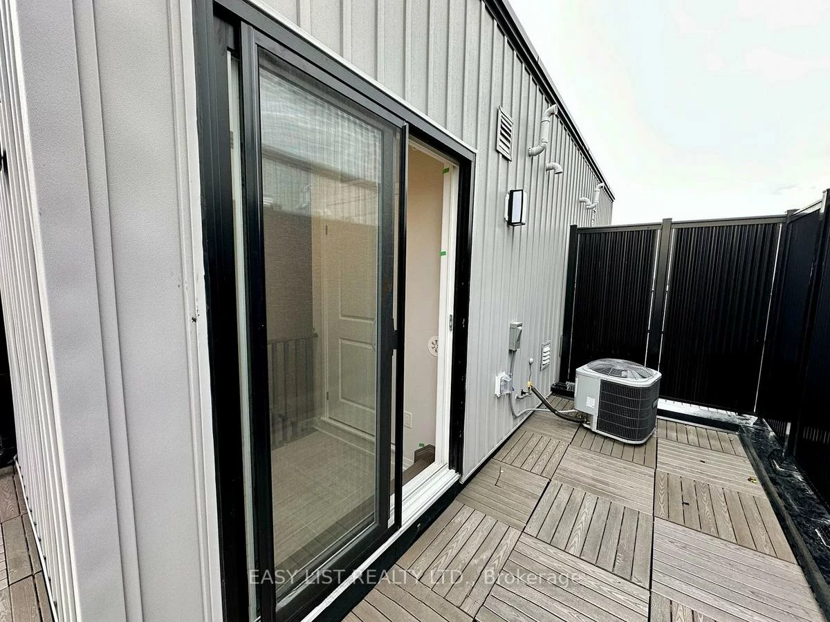 11, Baynes, Bradford, Bradford West Gwillimbury