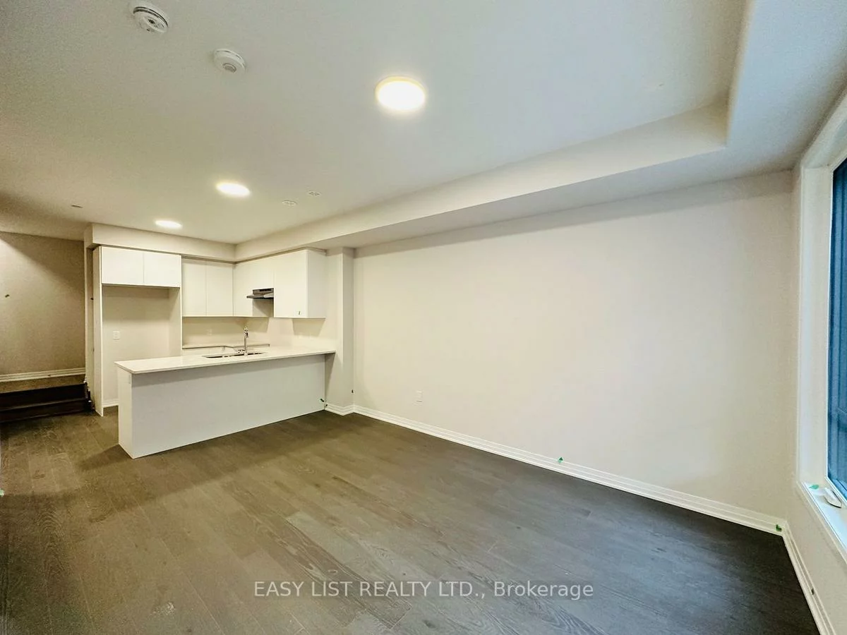 11, Baynes, Bradford, Bradford West Gwillimbury