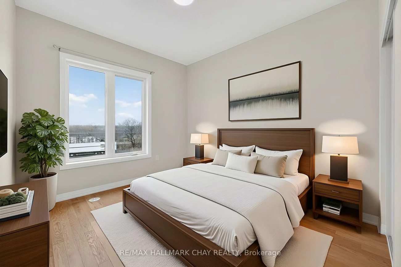 200, Dissette, Bradford, Bradford West Gwillimbury