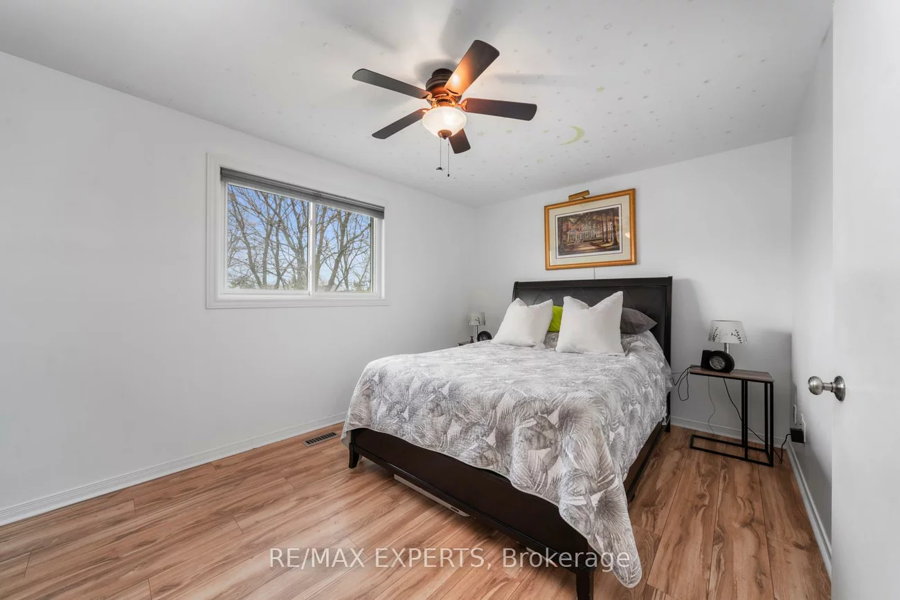 43, Harmony, Bradford, Bradford West Gwillimbury