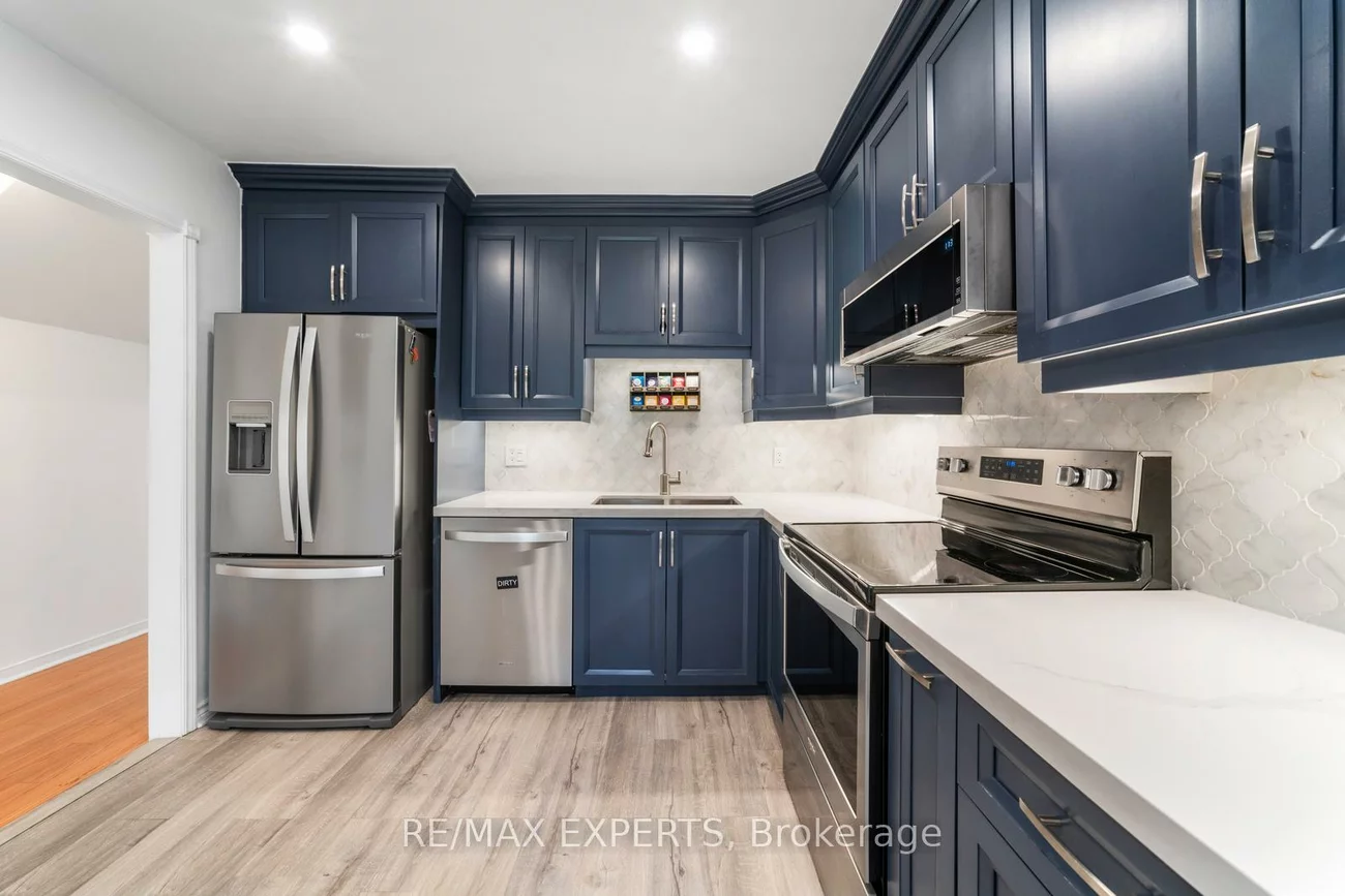 43, Harmony, Bradford, Bradford West Gwillimbury