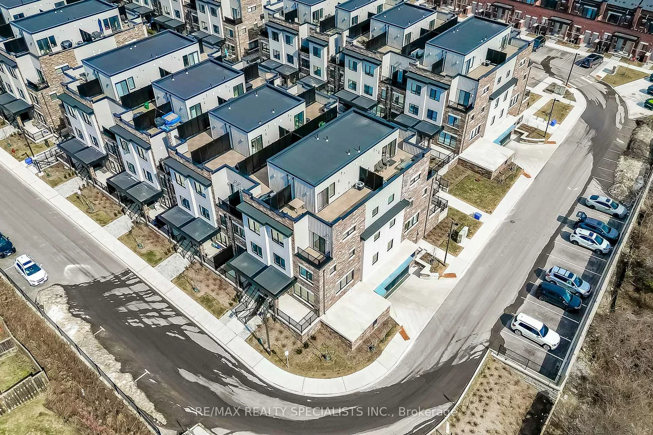 50, Baynes, Bradford, Bradford West Gwillimbury