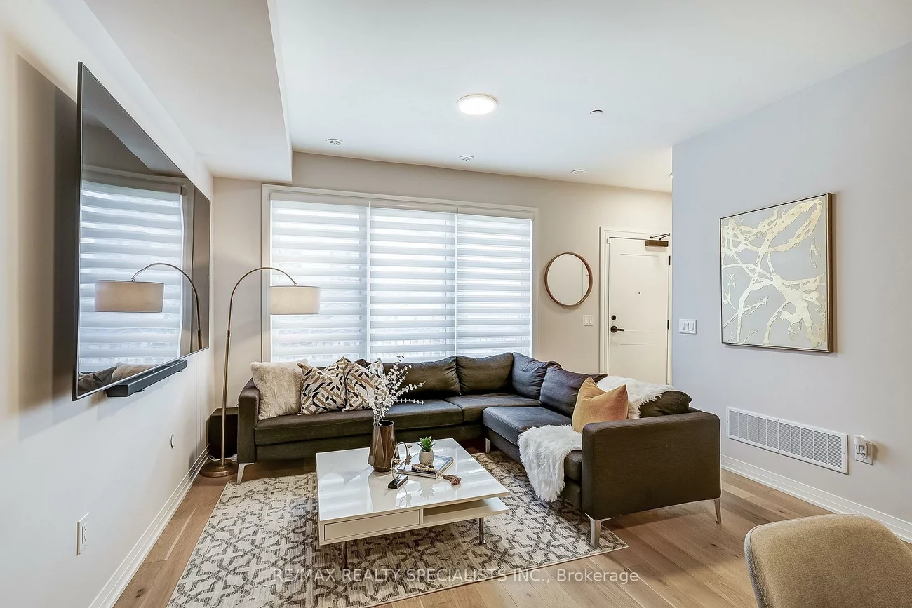 50, Baynes, Bradford, Bradford West Gwillimbury